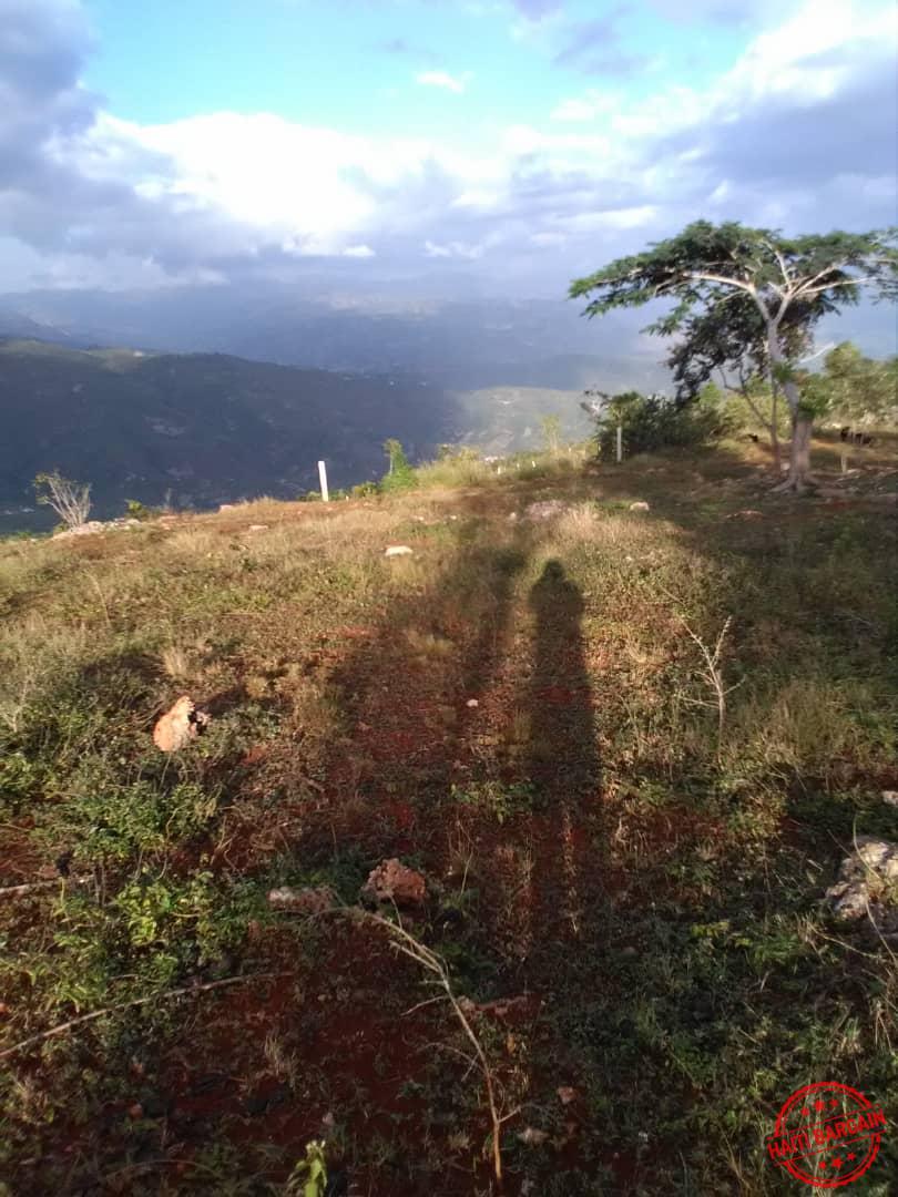 Land TERRAIN A VENDRE ZONE COMMUNE MUSAC, Vue Sur La Vallée De JACMEL