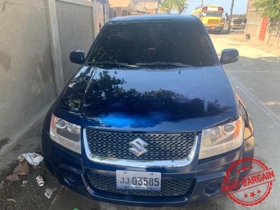 2011 Suzuki Grand Vitara 4Cyl **HOT DEALS**