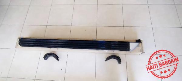 NISSAN FRONTIER RUNNING BOARD