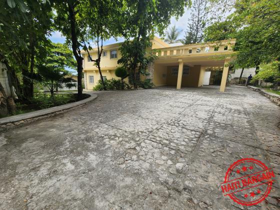 MAISON A  VENDRE - ZONE: PELERIN 5