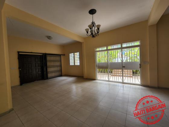 MAISON A  VENDRE - ZONE: PELERIN 5