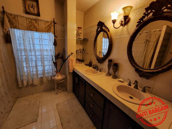 MAISON A VENDRE, ZONE: MORNE CALVAIRE