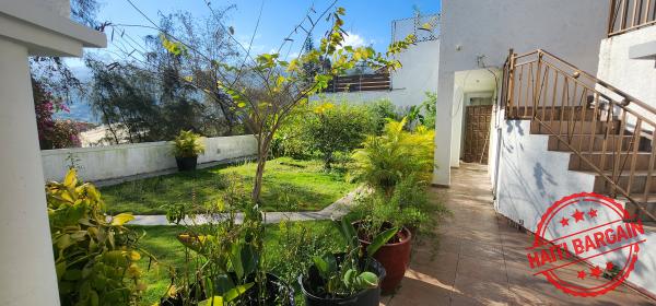 MAISON AVEC 2 APTS A VENDRE, ZONE: MORNE CALVAIRE