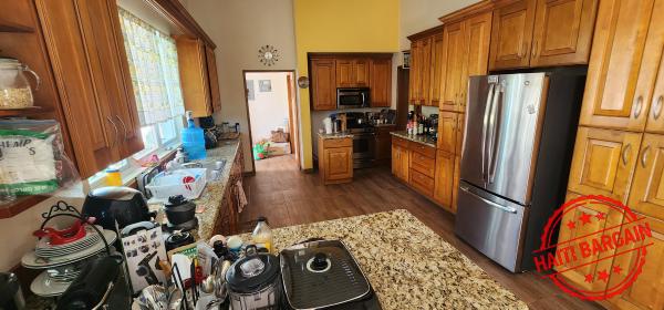 MAISON AVEC 2 APTS A VENDRE, ZONE: MORNE CALVAIRE