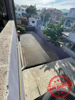 IMMEUBLE COMMERCIAL A LOUER, ZONE: PV