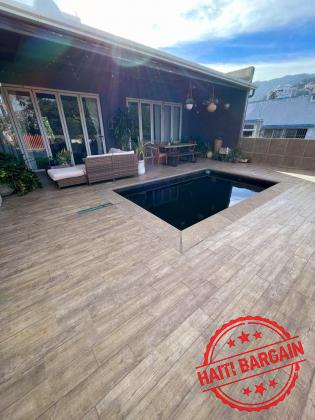 IMMEUBLE COMMERCIAL A LOUER, ZONE: PV