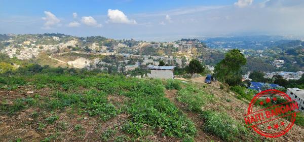 TERRAIN A VENDRE - ZONE: PELERIN 3