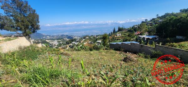 TERRAIN A VENDRE - ZONE:  SOISSON/THOMASSIN