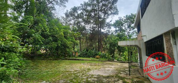 MAISON A VENDRE, ZONE:  FERMATHE