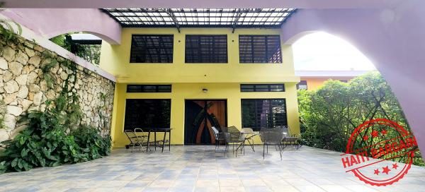 MAISON A LOUER, ZONE: LABOULE
