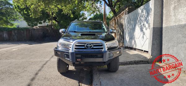 2017 TOYOTA HILUX