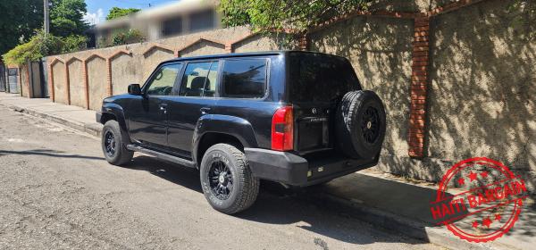 2013 NISSAN PATROL
