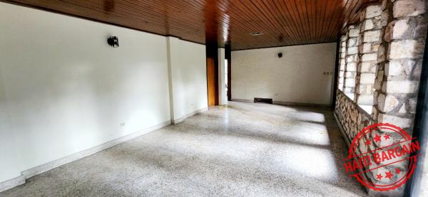 APPARTEMENT A LOUER - ZONE: DELMAS 95