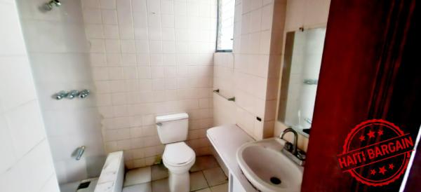 APPARTEMENT A LOUER - ZONE: DELMAS 95