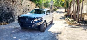 2022 NISSAN FRONTIER LE