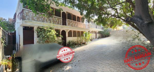 COMPLEXE D'APPARTEMENT A VENDRE, ZONE: FAUSTIN 1ER
