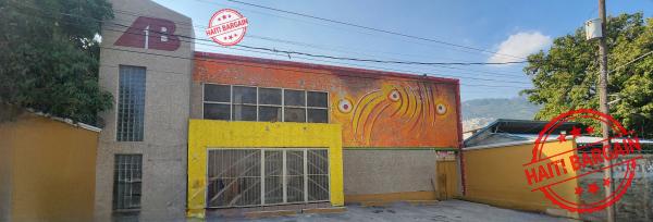 IMMEUBLE COMMERCIAL A LOUER / A VENDRE - ZONE: PETION-VILLE
