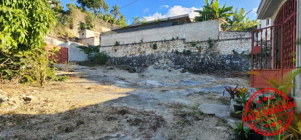 MAISON INACHEVEE A VENDRE, ZONE: THOMASSIN 32