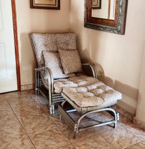 CHAIR WITH OTTOMAN