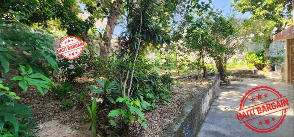 PROPRIETE A VENDRE - ZONE:  DELMAS 75