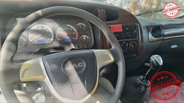 2021 JAC WING VAN