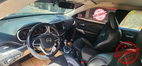 2018 JEEP CHEROKEE