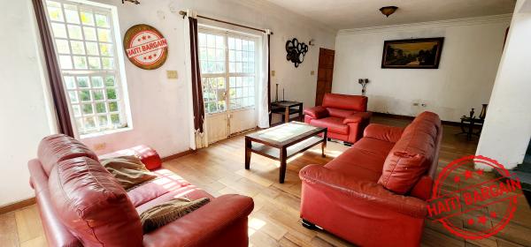 MAISON AVEC 1 STUDIO A VENDRE, ZONE: TARA'S