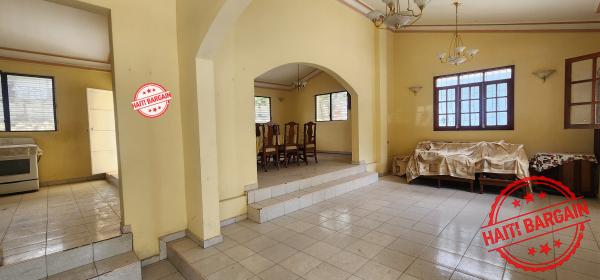 MAISON A VENDRE, ZONE: DELMAS 33