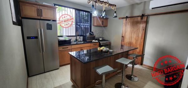 MAISON A VENDRE, ZONE: Vivy Mitchel