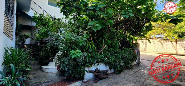 OPPORTUNITÉ D’INVESTISSEMENT – COMPLEXE D’APPARTEMENTS À VENDRE