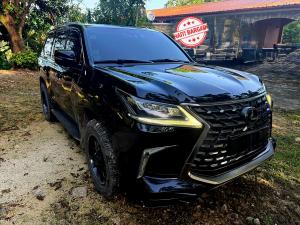 2018 LEXUS LX570 — FULLY LOADED