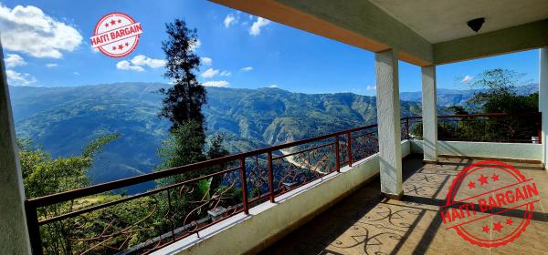 MAISON + 3 STUDIOS À VENDRE – TARA’S