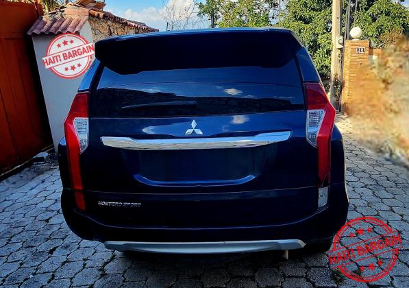 2017 MITSUBISHI MONTERO SPORT