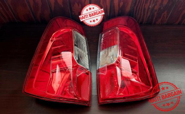 LUMIÈRES ARRIÈRE – NISSAN FRONTIER NP300