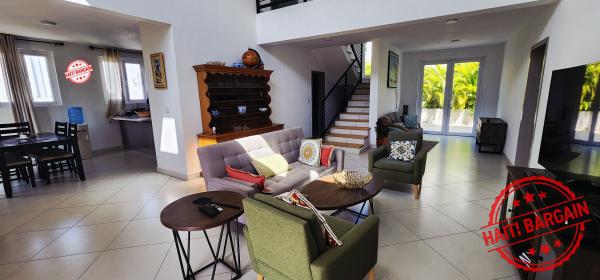 MAISON À VENDRE – VIVY MITCHEL