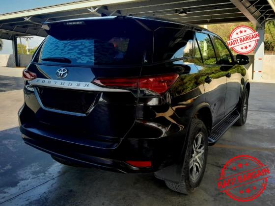 2019 TOYOTA FORTUNER
