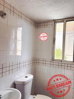 ESPACE COMMERCIAL A LOUER - ZONE: PETION-VILLE