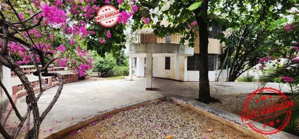 MAISON À VENDRE – PEGUY VILLE