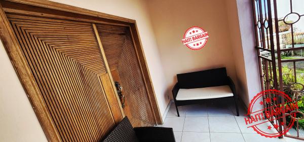 MAISON À VENDRE – TARA'S