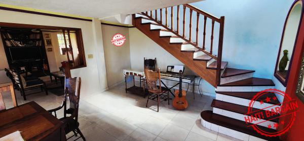 MAISON À VENDRE – TARA'S