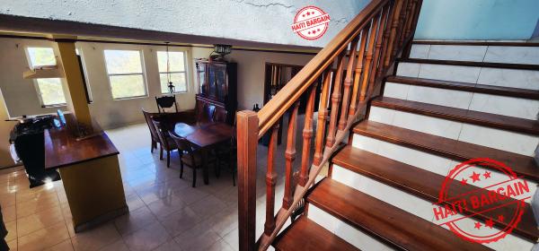 MAISON À VENDRE – TARA'S