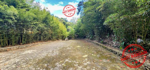 Terrain à vendre – Zone: Pelerin