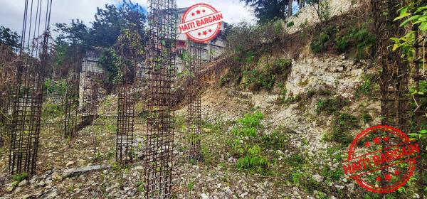 Terrain à vendre – Zone : Thomassin 32