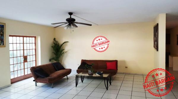 MAISON À LOUER – BELVIL