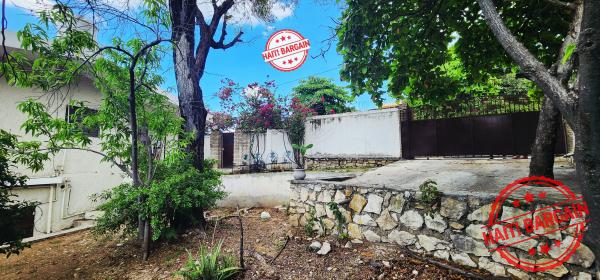 MAISON A VENDRE, ZONE: CATALPA