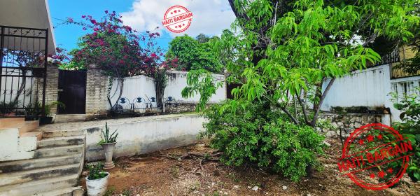 MAISON A VENDRE, ZONE: CATALPA