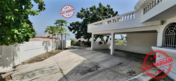 MAISON A VENDRE, ZONE: FRAGNEAU VILLE