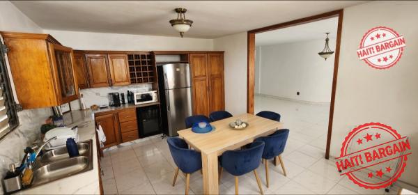 MAISON A VENDRE, ZONE: FRAGNEAU VILLE