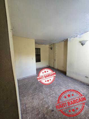 MAISON A VENDRE, ZONE: PETION-VILLE