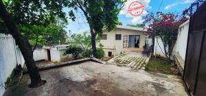 MAISON A VENDRE, ZONE: CATALPA